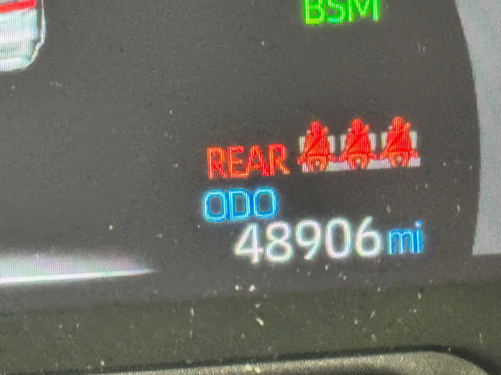 Used 2023 Gray Toyota XLE Premium image 7