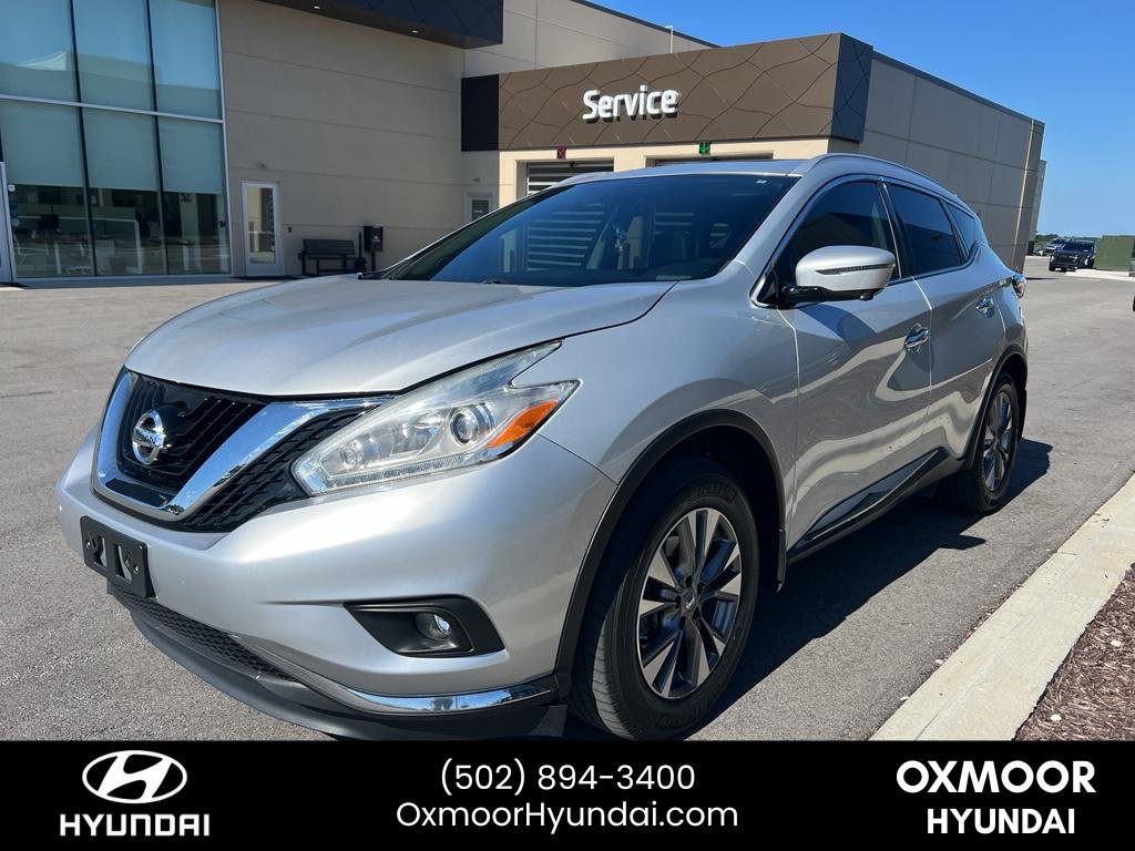 Used 2017 Brilliant Silver Metallic Nissan SL image 3