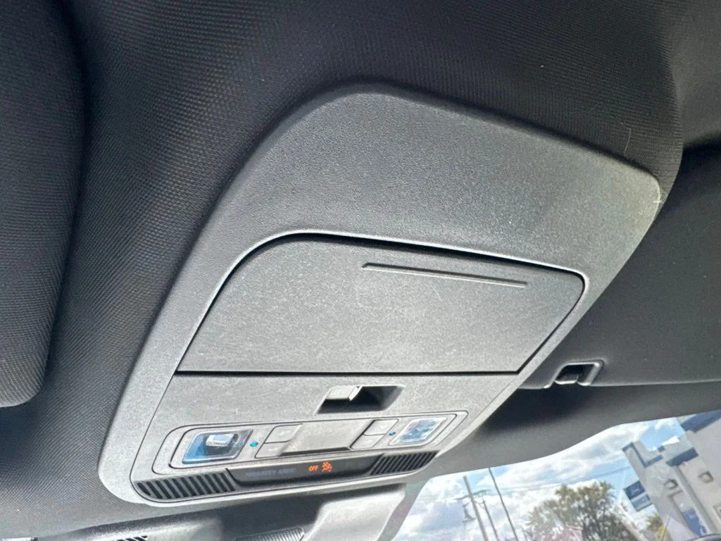 Used 2023 Gray Metallic Ford XLT image 25