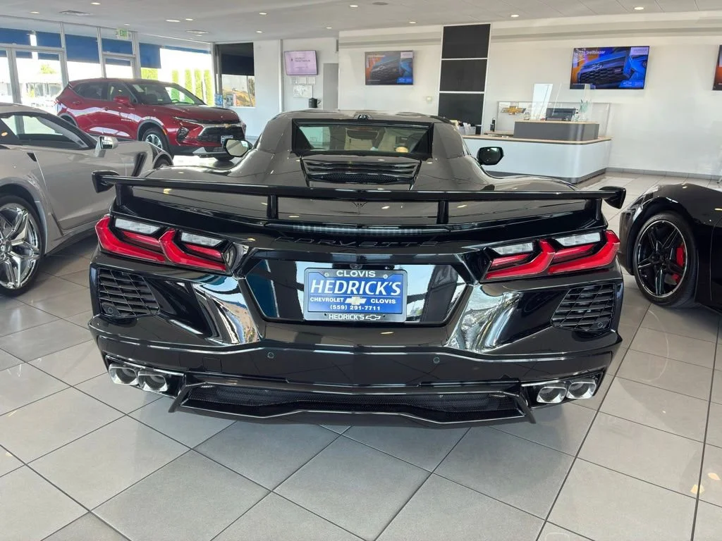 New 2026 Black Chevrolet 1LT image 4