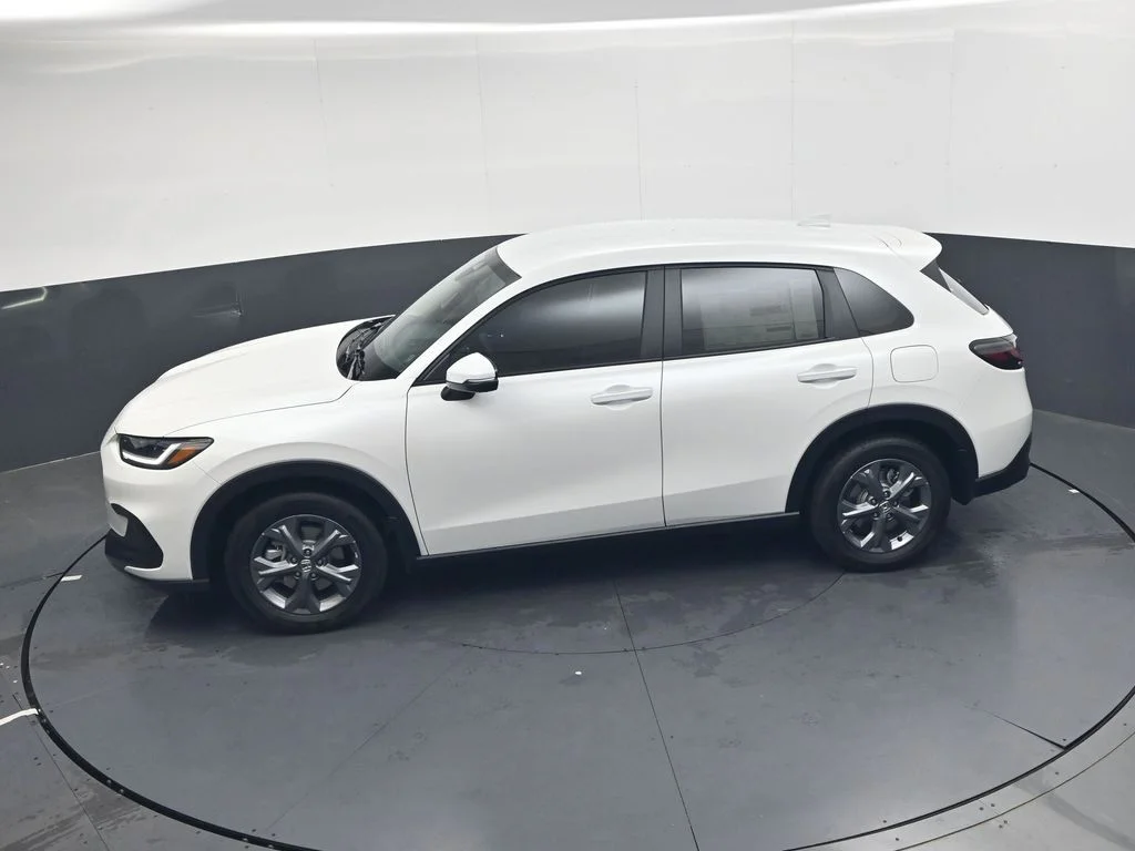 New 2027 Platinum White Pearl Honda LX image 28