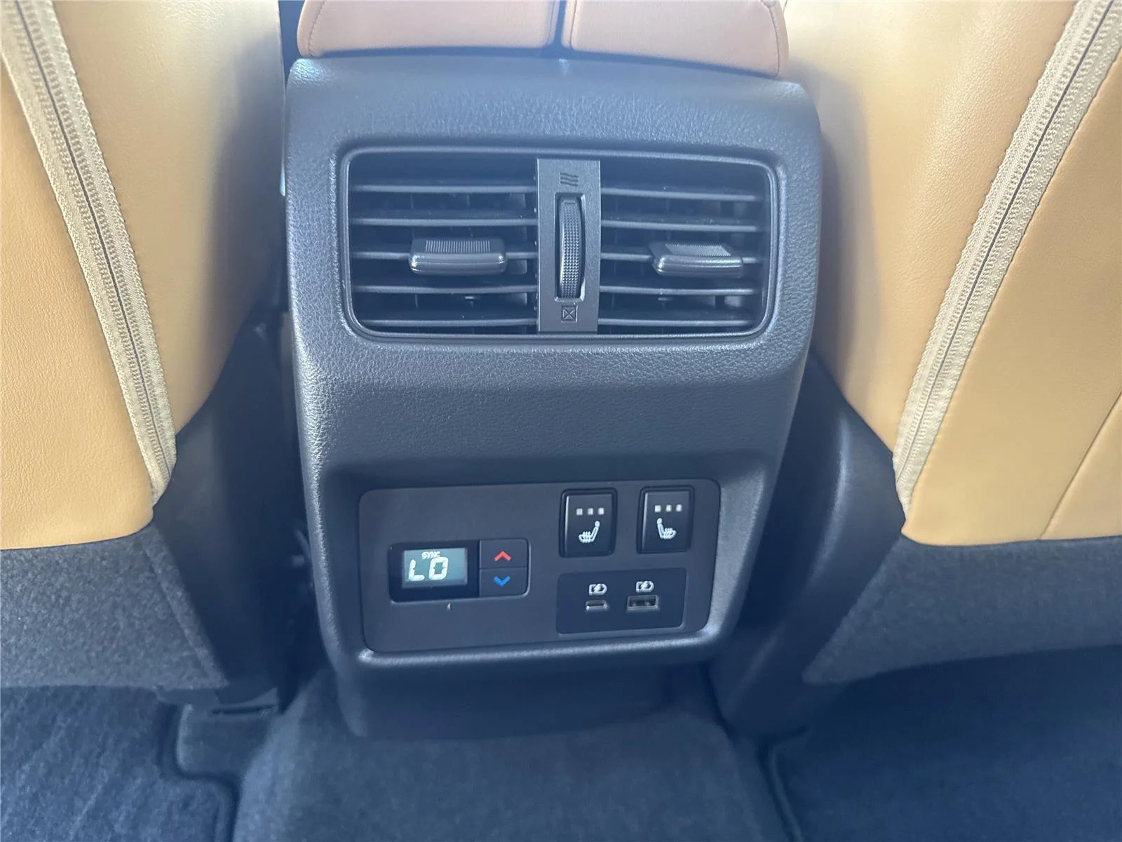 Used 2023 Beige Nissan PLATINUM image 32