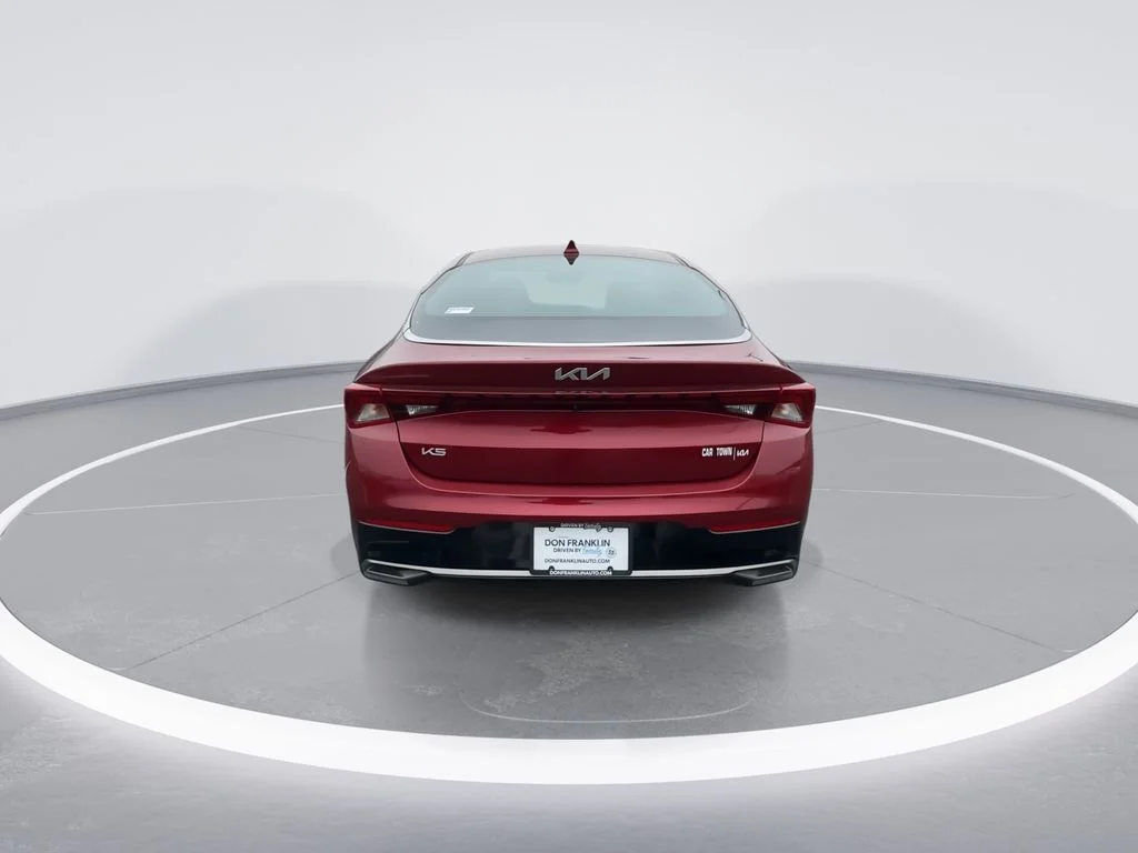 Used 2024 Red Kia LXS image 7