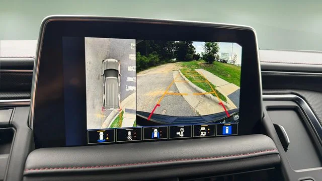 Used 2023 Gray Chevrolet RST image 25