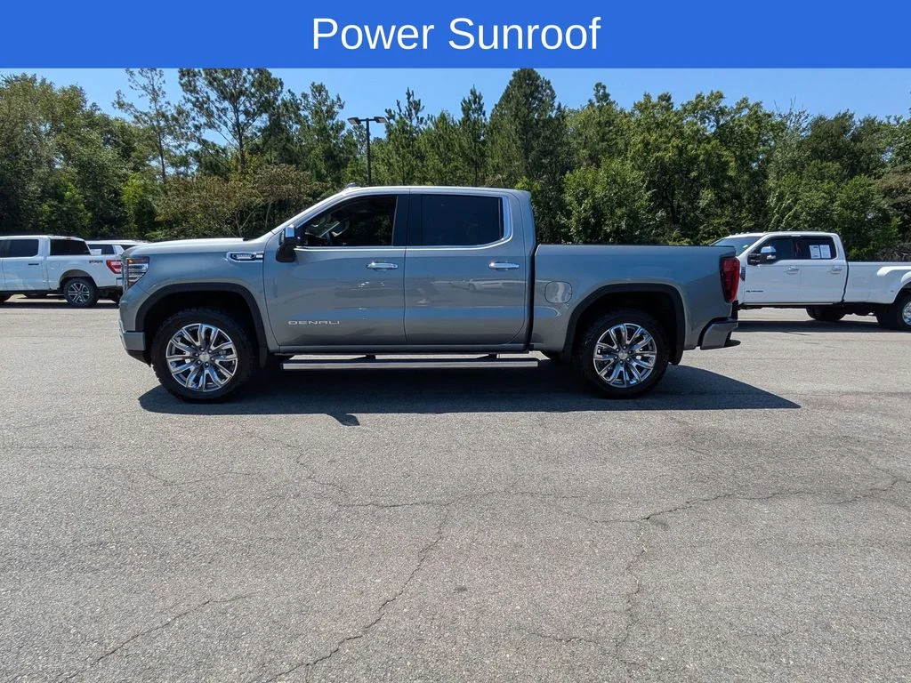 Used 2025 Silver GMC Denali image 7