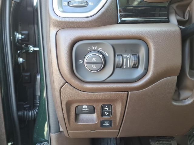 New 2026 Serrano-Green Metallic Exterior Paint RAM Laramie image 16