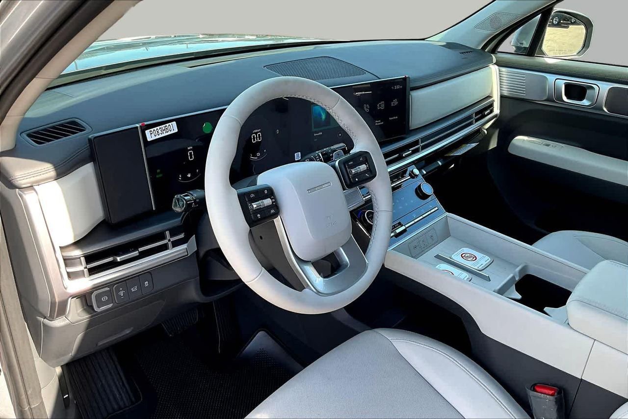 2026 Hyundai Santa Fe SE - Photo 8