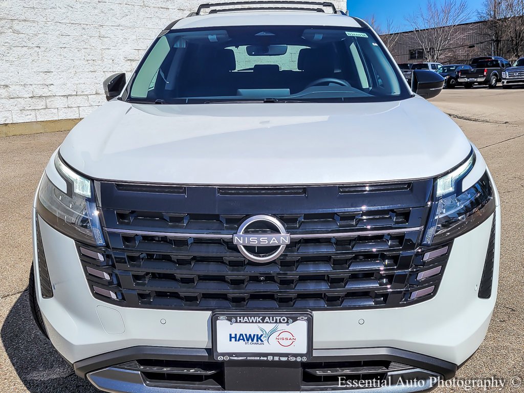 New 2026 Everest White Pearl Tricoat Nissan SL image 4