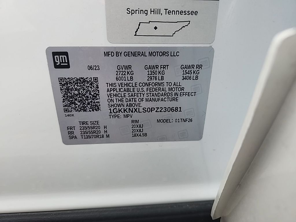 Used 2023 White GMC Denali image 7