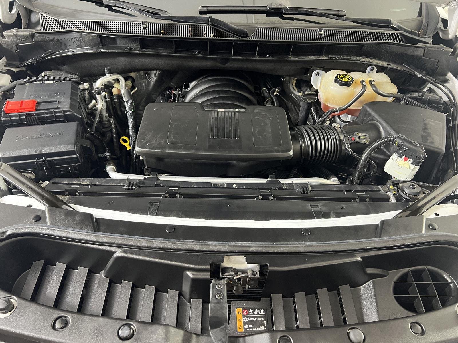 Used 2023 Summit White Chevrolet RST image 35