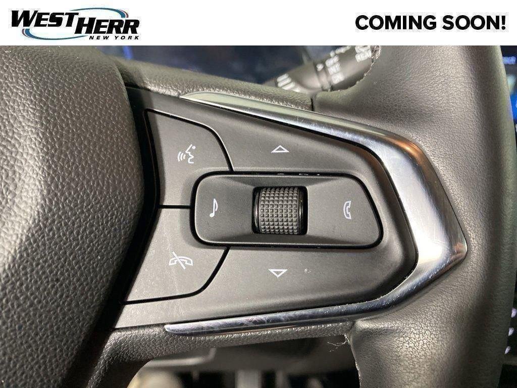 Used 2025 Sterling Gray Metallic Chevrolet FWD ACTIV image 35