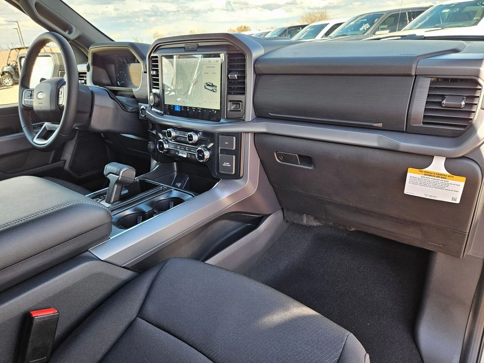 New 2026 Avalanche Ford XLT image 32