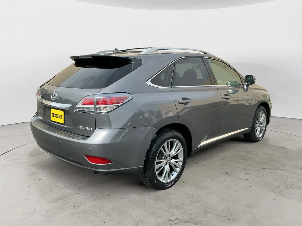 Used 2013 Gray Lexus 350 image 5
