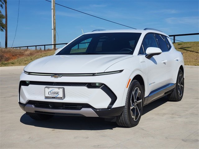 2025 Chevrolet Equinox EV 1LT photo 2