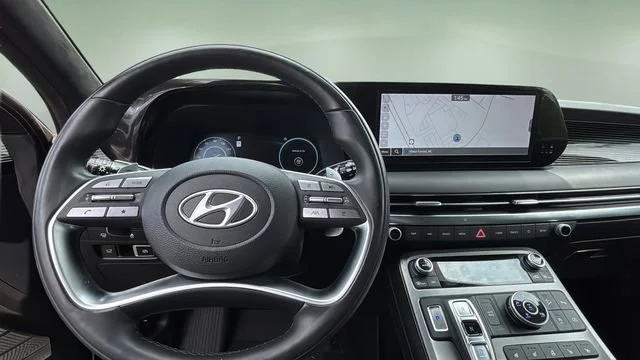 Used 2024 Red Hyundai Calligraphy image 10