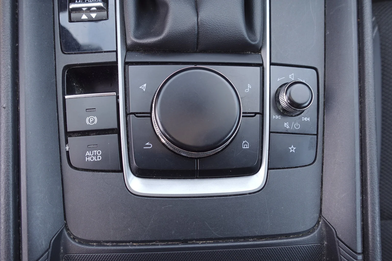 Certified Used 2025 Jet Black Mica Mazda 2.5 S Preferred Package image 24