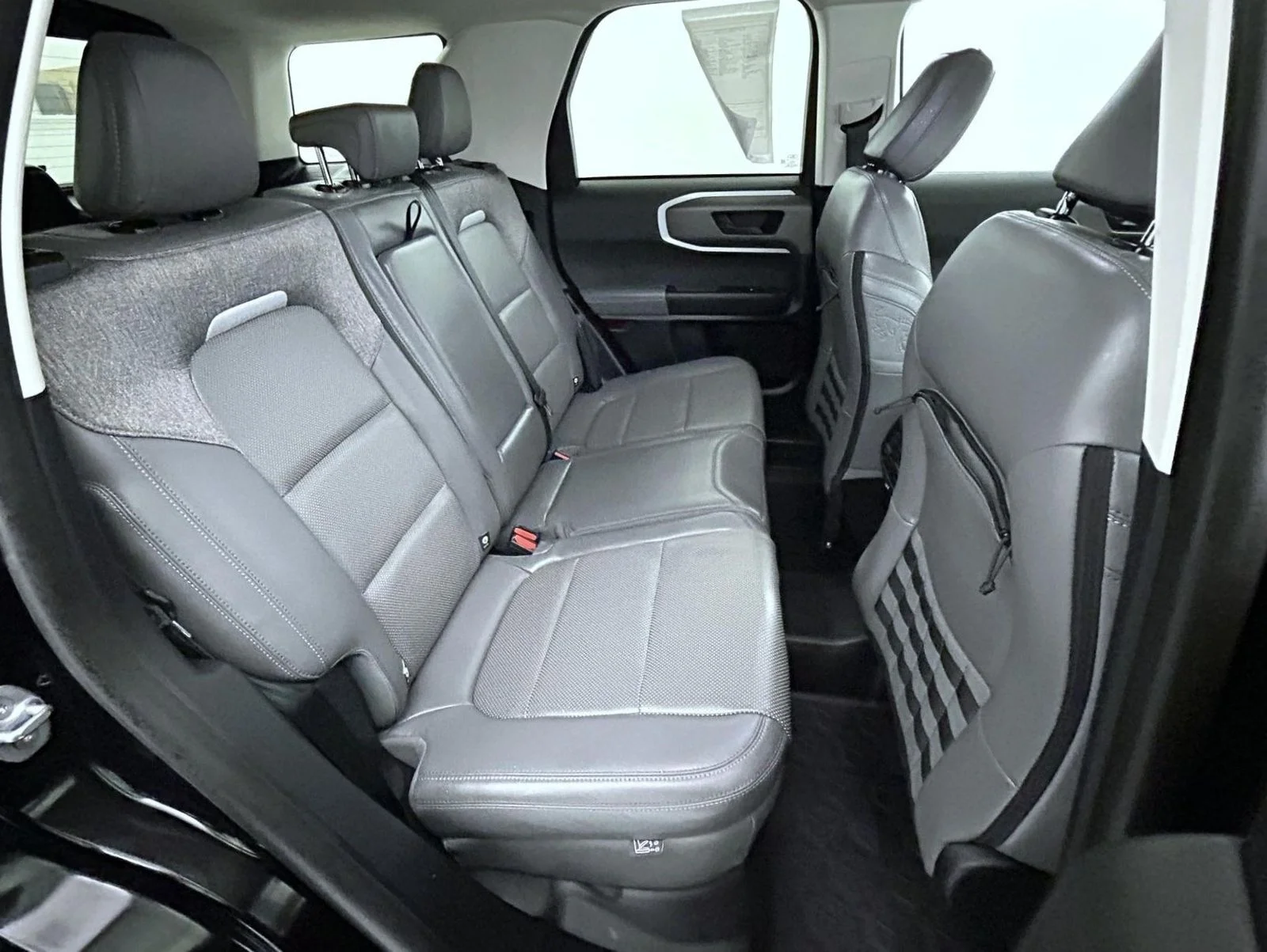 Used 2025 Black Ford Badlands image 18