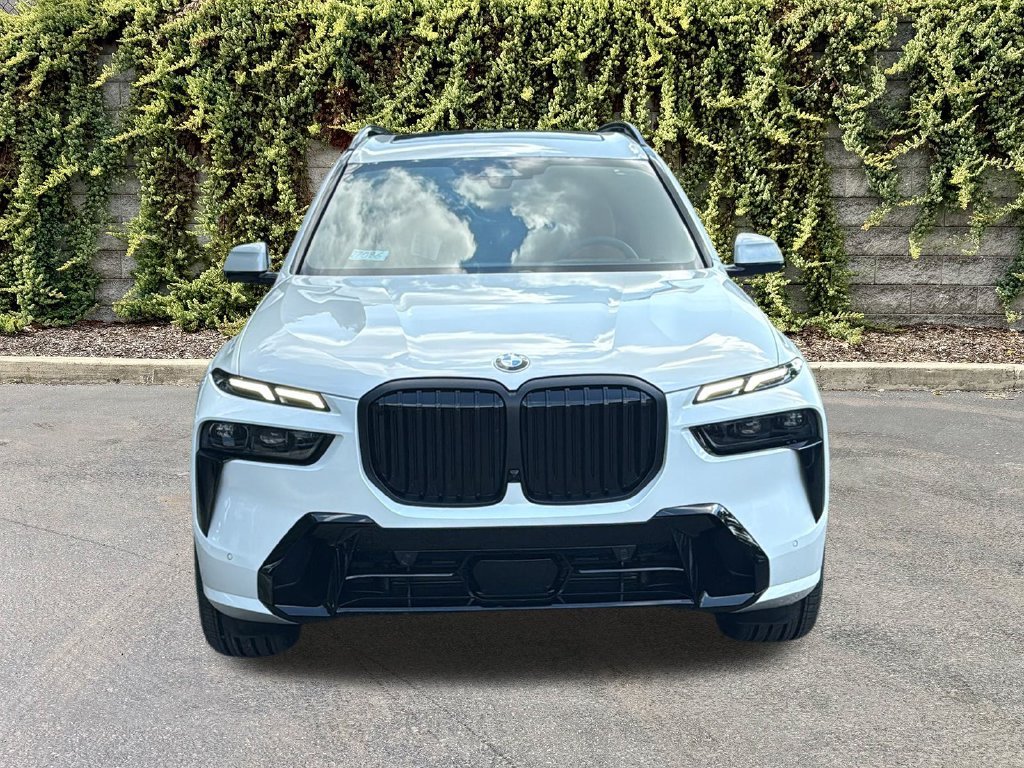 New 2027 Mineral White Metallic BMW xDrive40i image 2