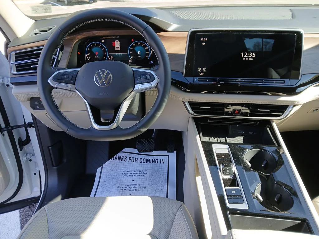 New 2026 White Volkswagen SE w/Technology image 13