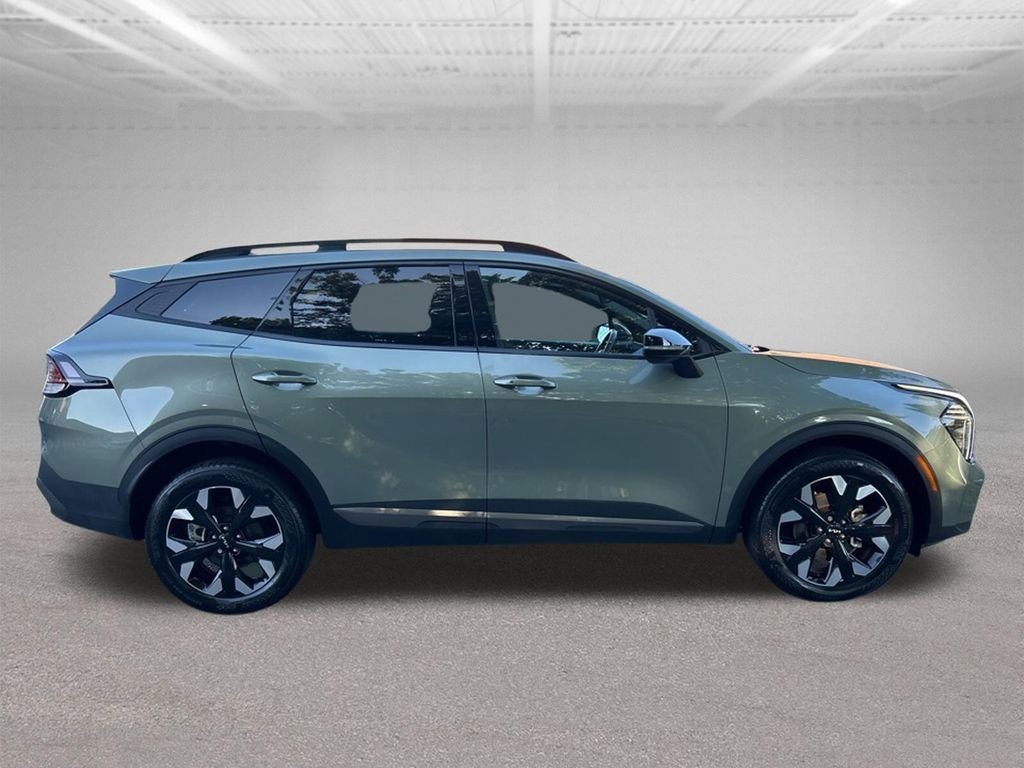 Used 2024 Green Kia X-Line image 7