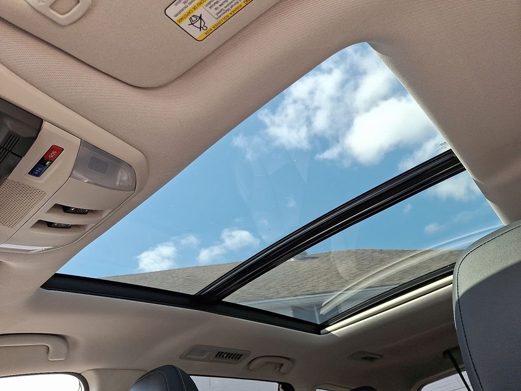 Used 2023 Gray Subaru Onyx Edition image 16