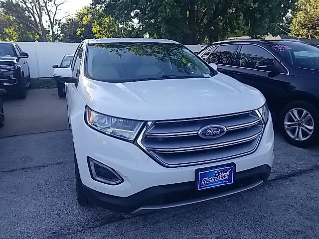 Used 2018 White Ford SEL image 7