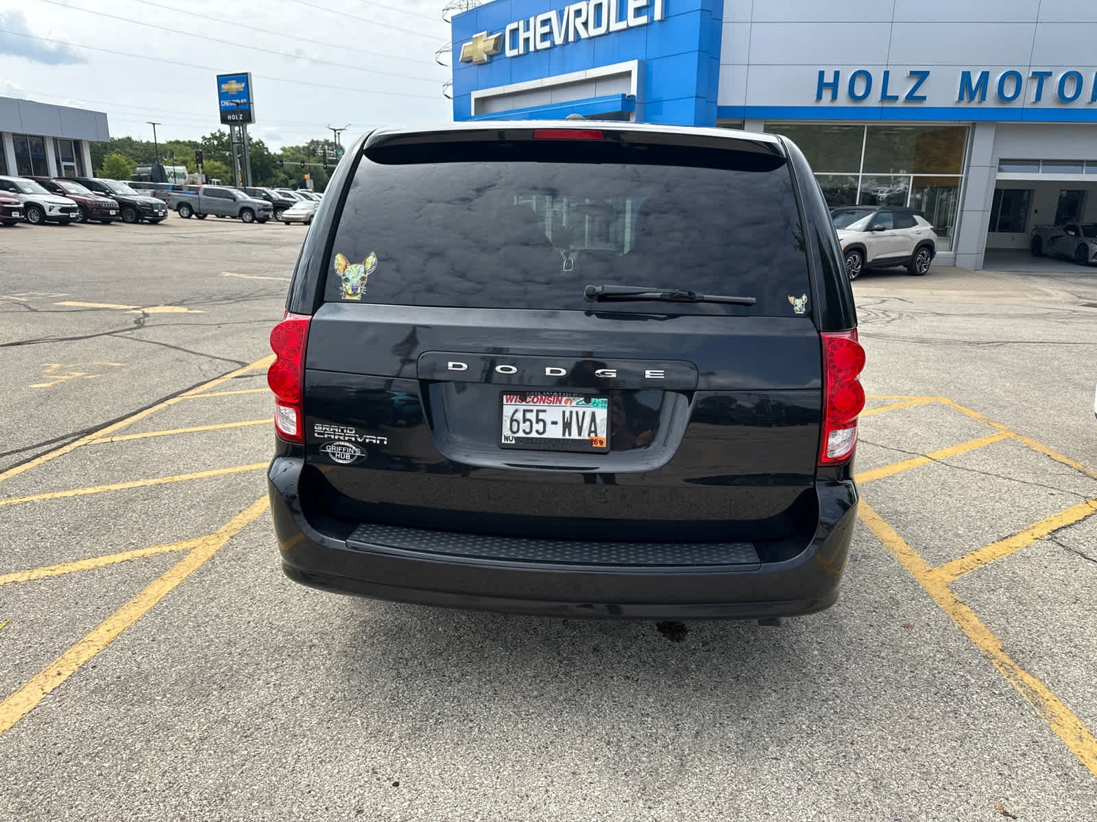 Used 2016 Black Dodge SE Plus image 5