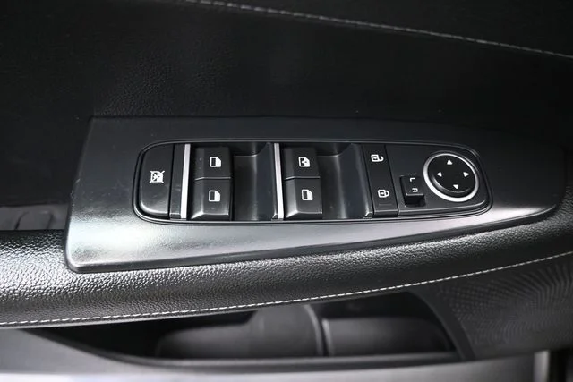 Used 2021 Black Kia EX image 19