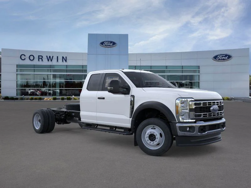 2025 Ford F-450 XL 4x4 SuperCab 192-In DRW's photo
