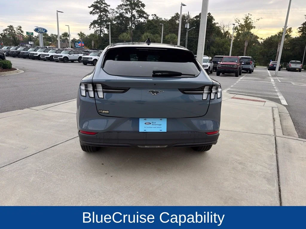Used 2024 Vapor Blue Metallic Ford Select image 6