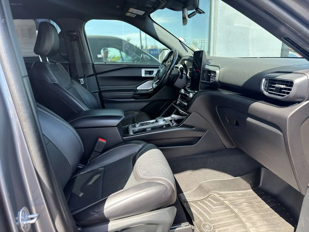 2021 Ford Explorer ST - Photo 21