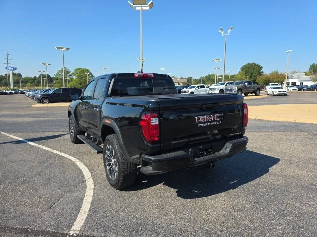 Used 2025 Black GMC Denali image 5