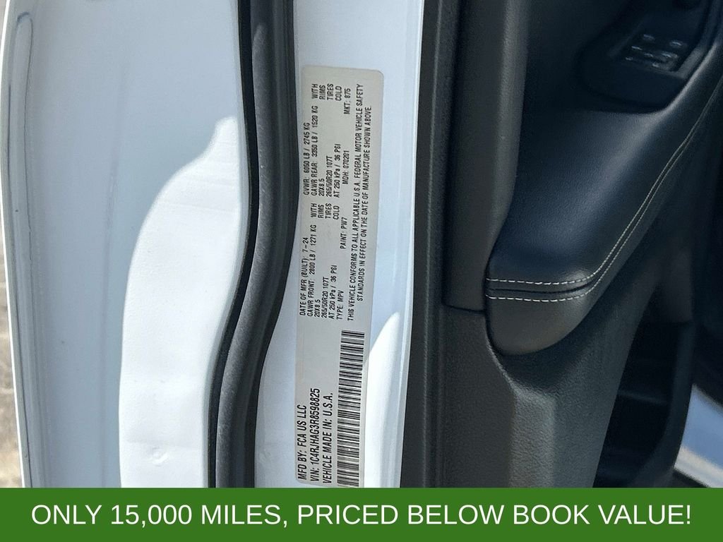 Used 2024 White Jeep Altitude X image 10