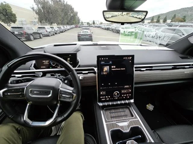 Used 2025 Summit White GMC Extended Range Denali image 5