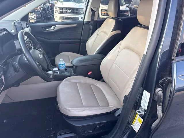 Used 2022 Stone Blue Metallic Ford SEL image 9