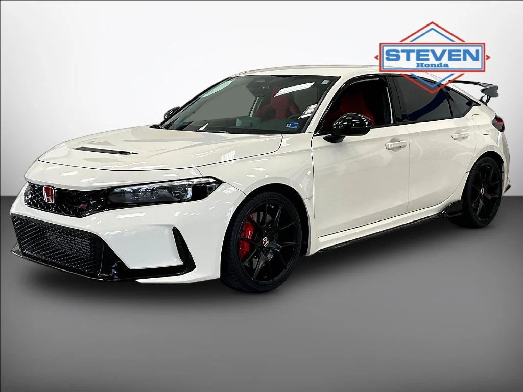Used 2025 Championship White Honda  image 1