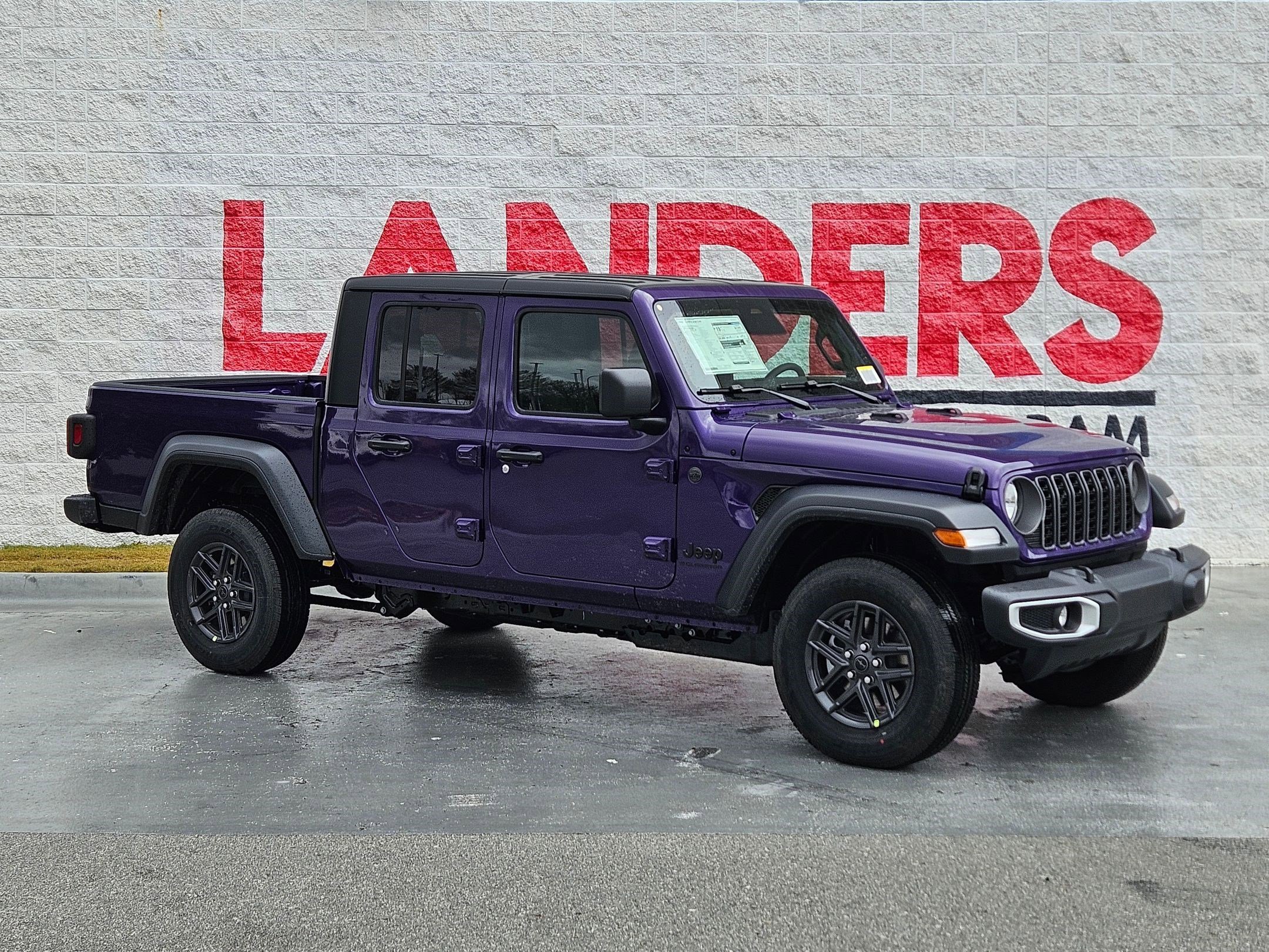 2026 Jeep Gladiator Sport S Auto's photo