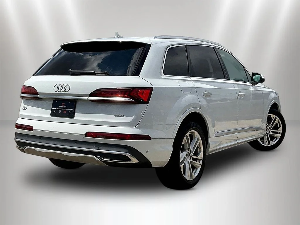 Used 2023 Glacier White Audi 55 Premium Plus image 6