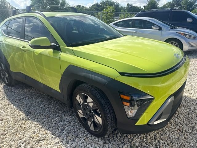 Used 2025 Yellow Hyundai SEL image 3