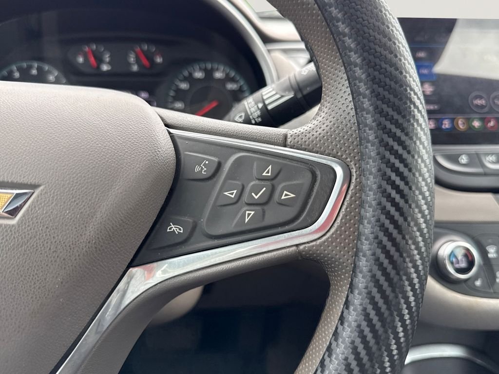 Used 2023 Sterling Gray Metallic Chevrolet LT image 22