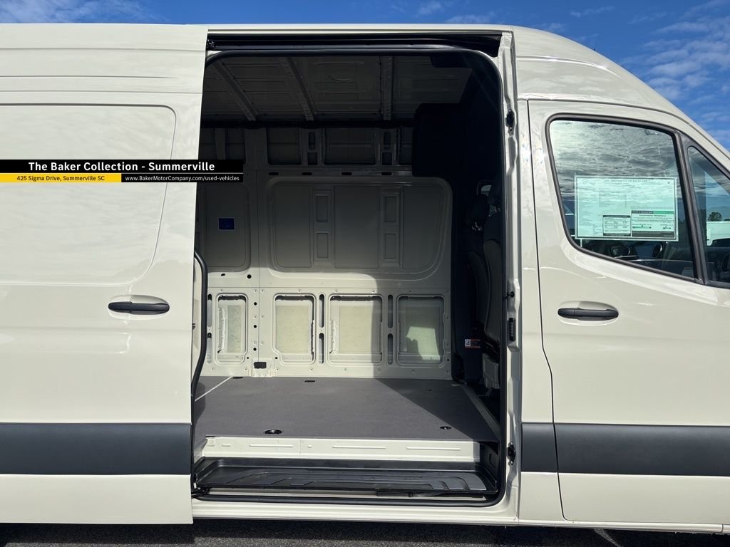 New 2026 White Mercedes-Benz AWD Cargo image 16