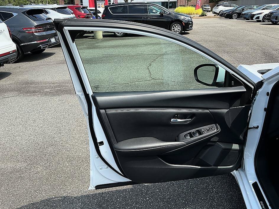 Certified Used 2024 Fresh Powder Nissan SV image 11