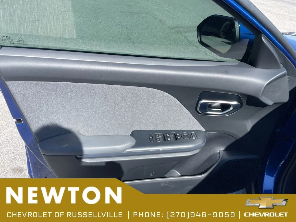 Used 2025 Deep Sea Blue Kia EX image 7