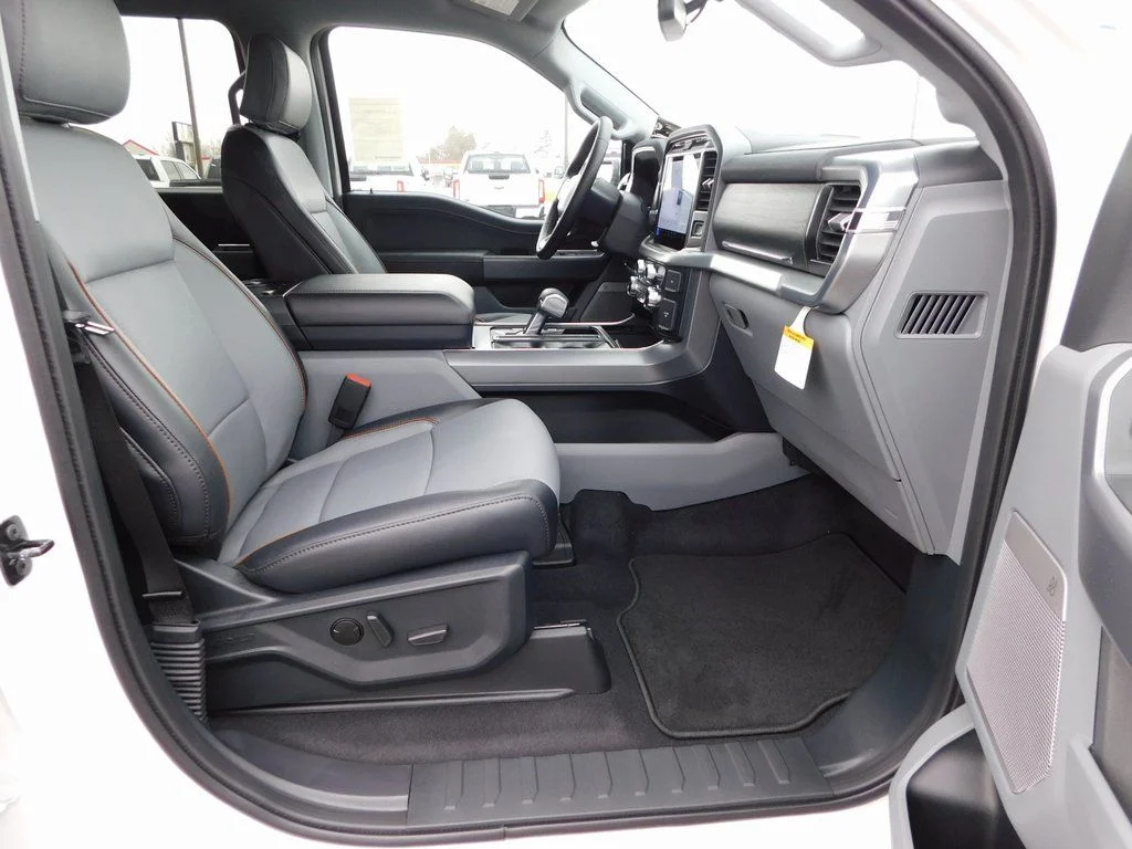 New 2026 Star White Metallic Tri-Coat Ford Lariat® image 21