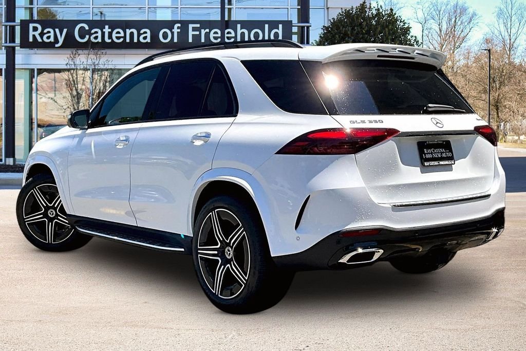New 2026 MANUFAKTUR Moonlight White Metallic Mercedes-Benz GLE 350 image 3