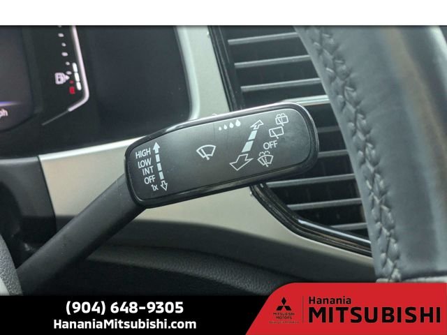 Used 2020 Gray Volkswagen 3.6L V6 SEL image 30