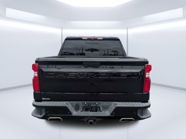 Used 2019 Black Chevrolet High Country image 4