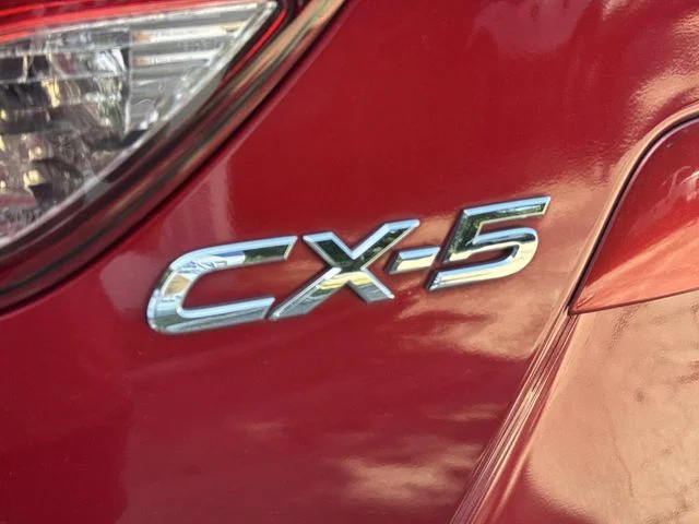Used 2016 Soul Red Metallic Mazda Touring image 17