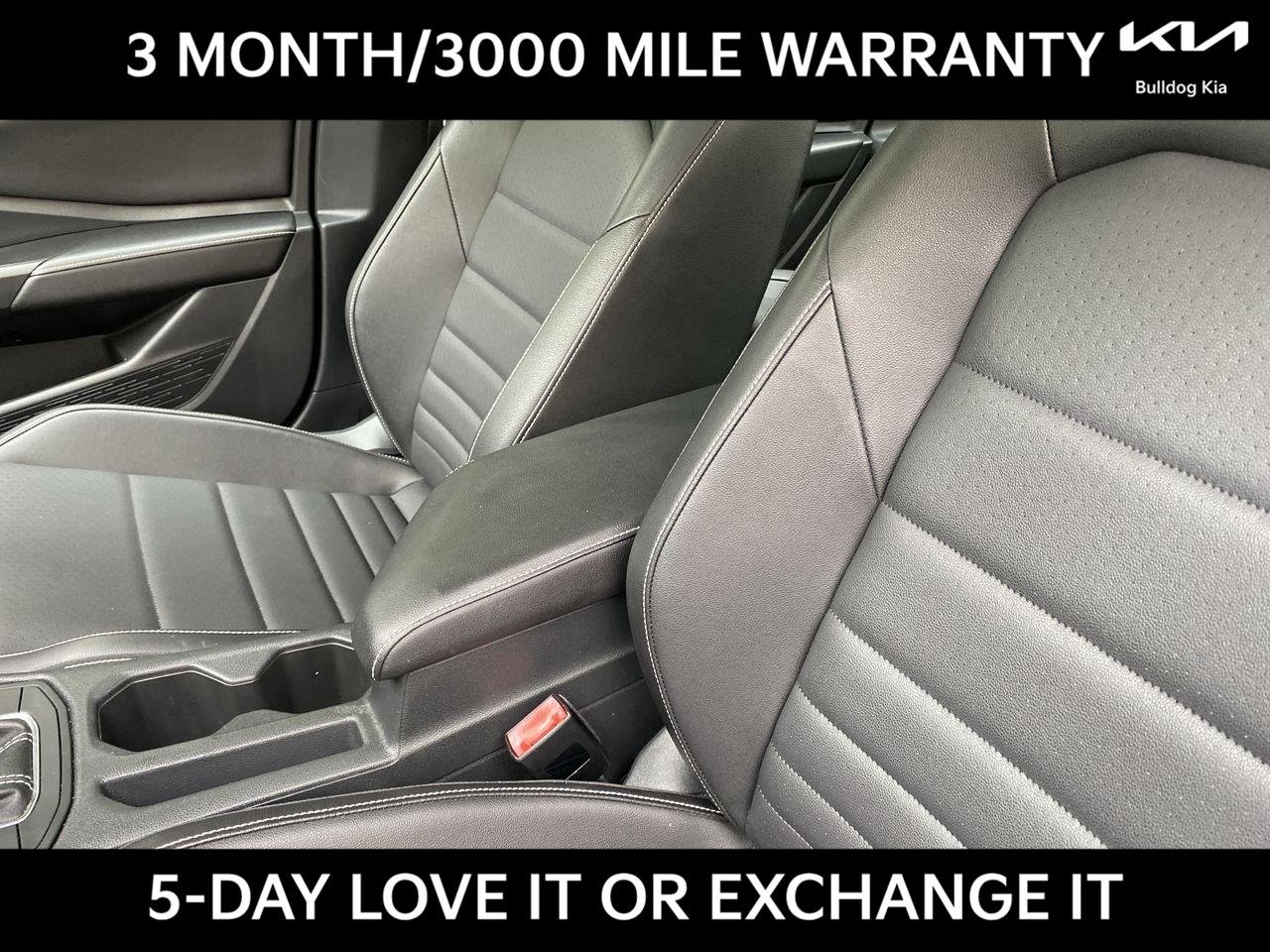 Used 2022 Platinum Gray Metallic Volkswagen SE image 31