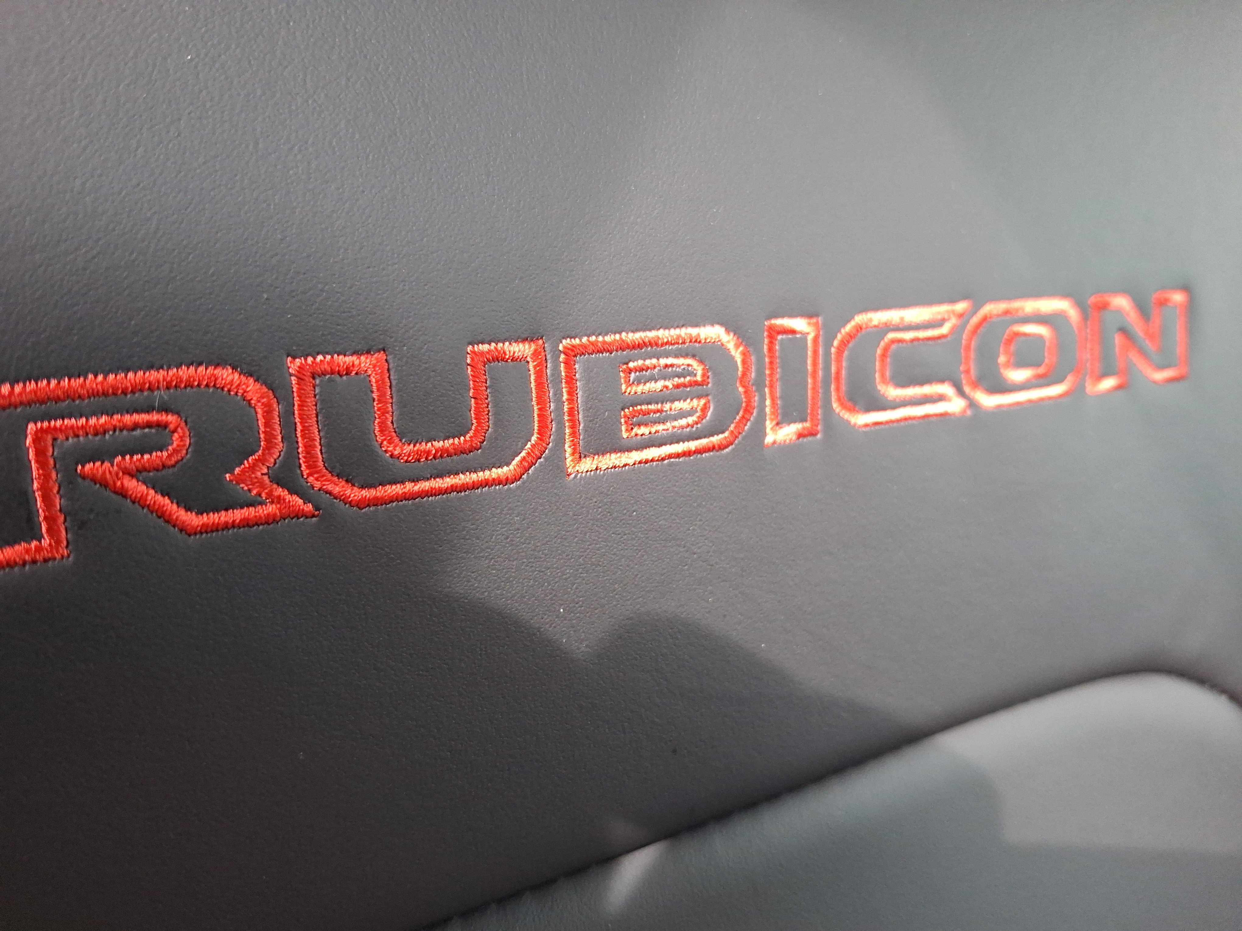 Used 2025 41 Jeep Rubicon X image 19